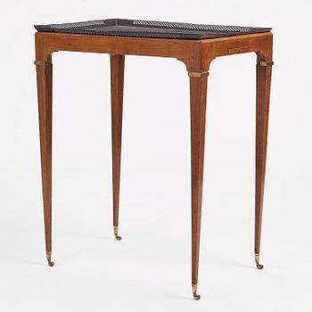 A late Gustavian tôle-peinte and mahogany tray-table from the workshop of Georg Haupt, Stockholm, late 18th century.