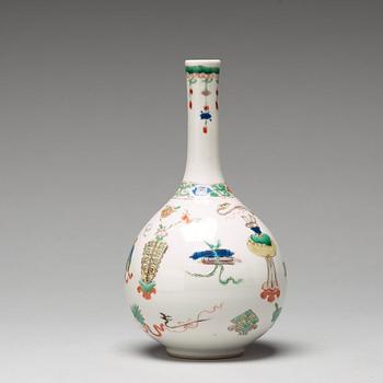 A famille verte vase, Qing dynasty, Kangxi (1662-1722).
