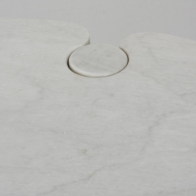 Angelo Mangiarotti, a Cararra marble "Eros" dining table for Skipper, Italy 1970-80´s.