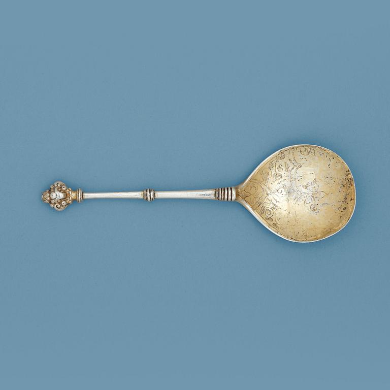 A Scandinavian 17th century parcel gilt spoon, unmarked.