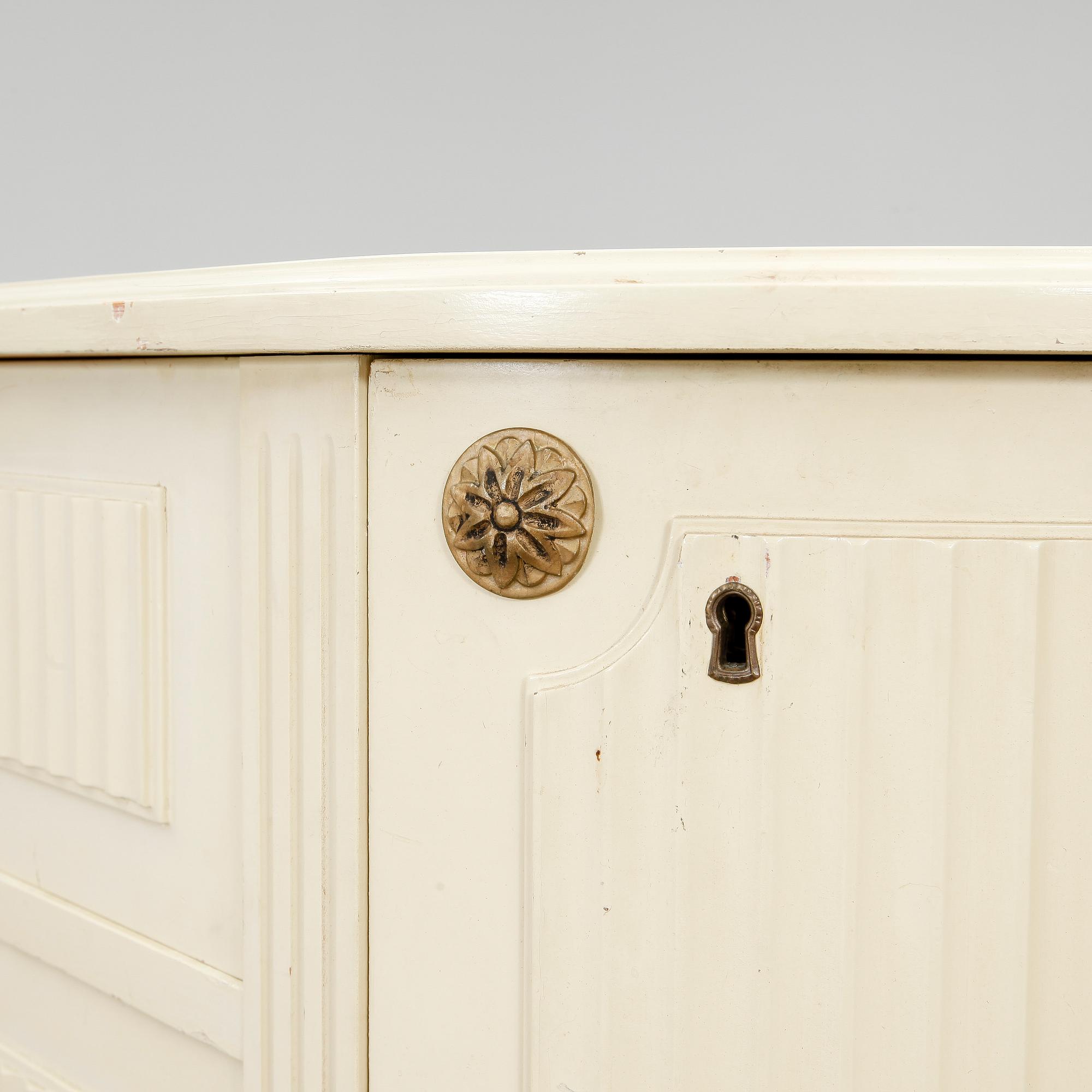 SIDEBOARD, gustaviansk stil, 1900-talets andra hälft.