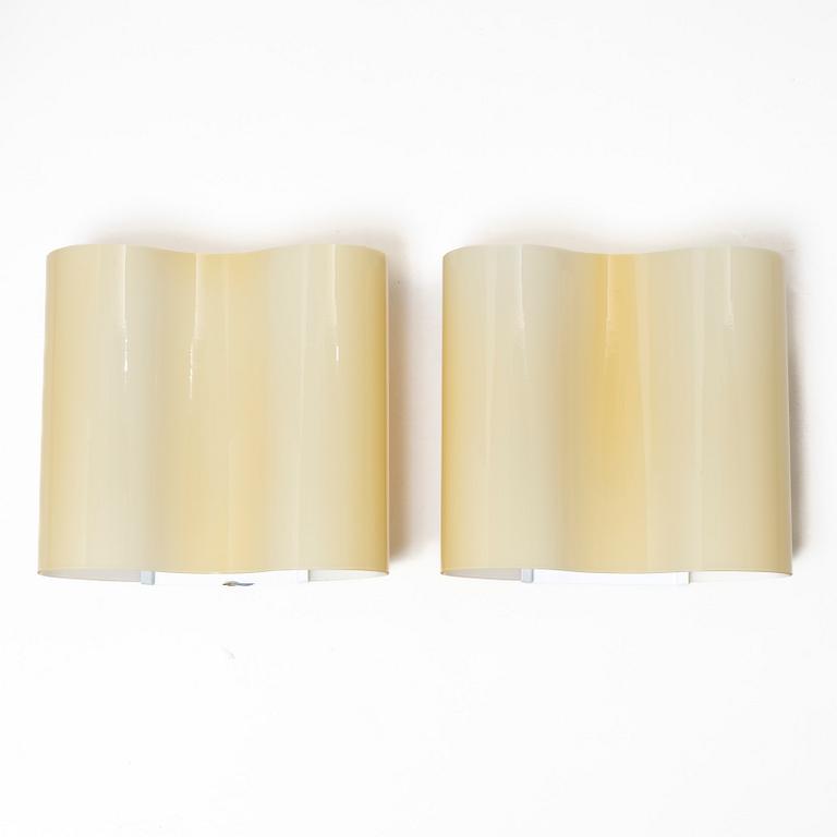 Valerio Bottin, wall lamps, a pair, "Double", Foscarini, 1996.