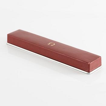 Omega, Genève, wristwatch, 31.5 mm.