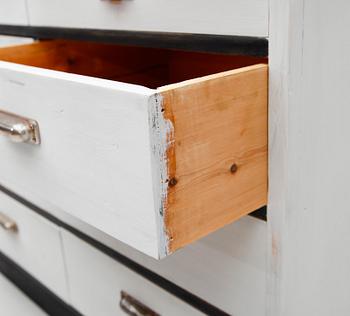 LÅDFACK, 1900-talets första hälft.