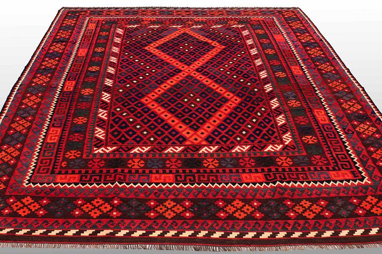 CARPET, Kilim Afghan, ca 311 x 256 cm.