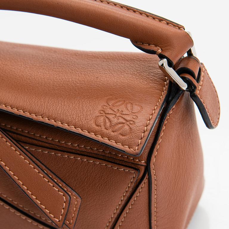 Loewe, väska, "Puzzle Mini".