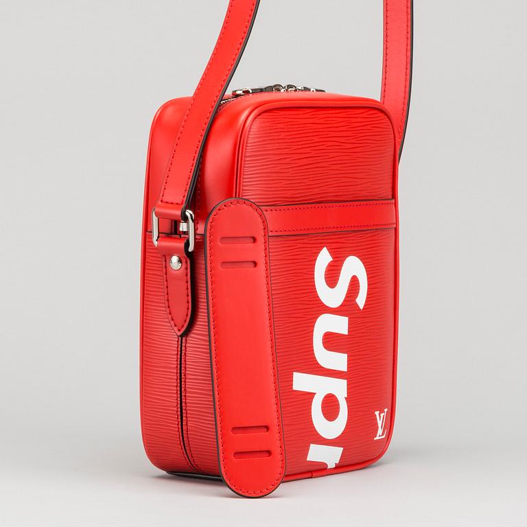 Sidebag "Supreme", "Danube PM", Louis Vuitton 2017.