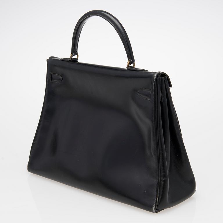 A Black 1970s Kelly 35 Bag.