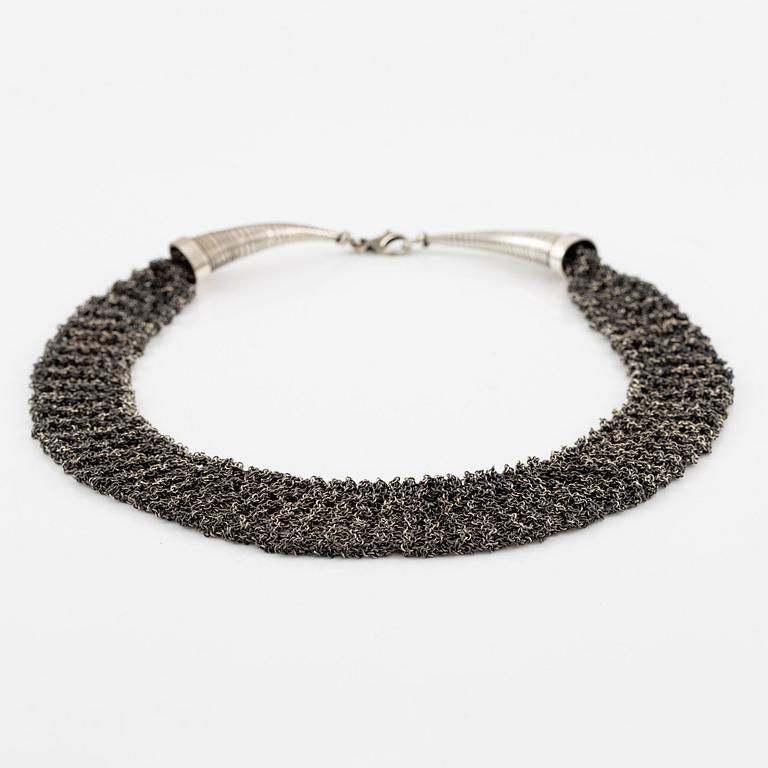 Collier och armband, silver.