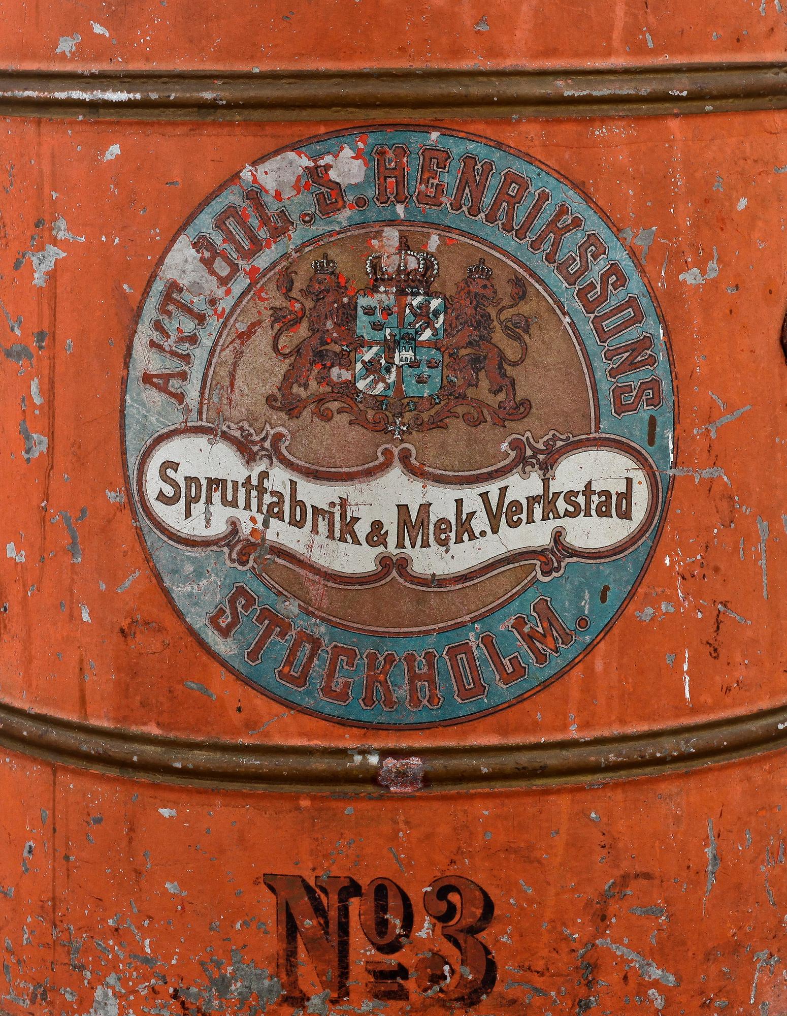 BRANDSPRUTA, bemålad plåt, S Henrikssons Sprutfabrik&Mek Verkstad Stockholm, 1800/1900-tal.