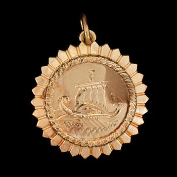PARTI GULDSMYCKEN, 14-18K, 1900-tal. Tot vikt ca 36 gram.