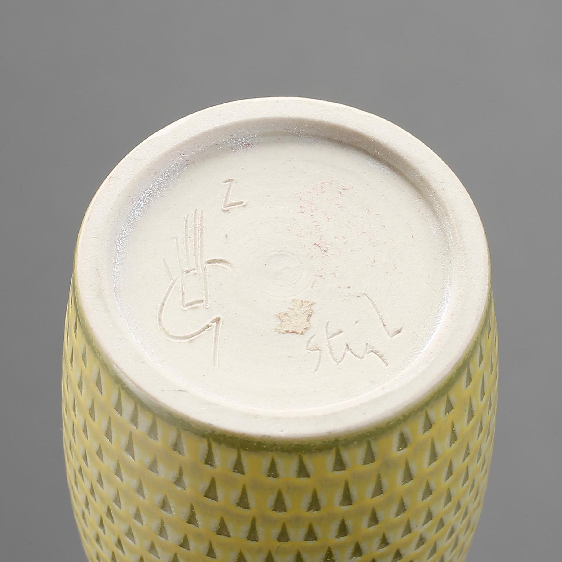 VAS, stengods, Stig Lindberg, Gustavsberg studio.