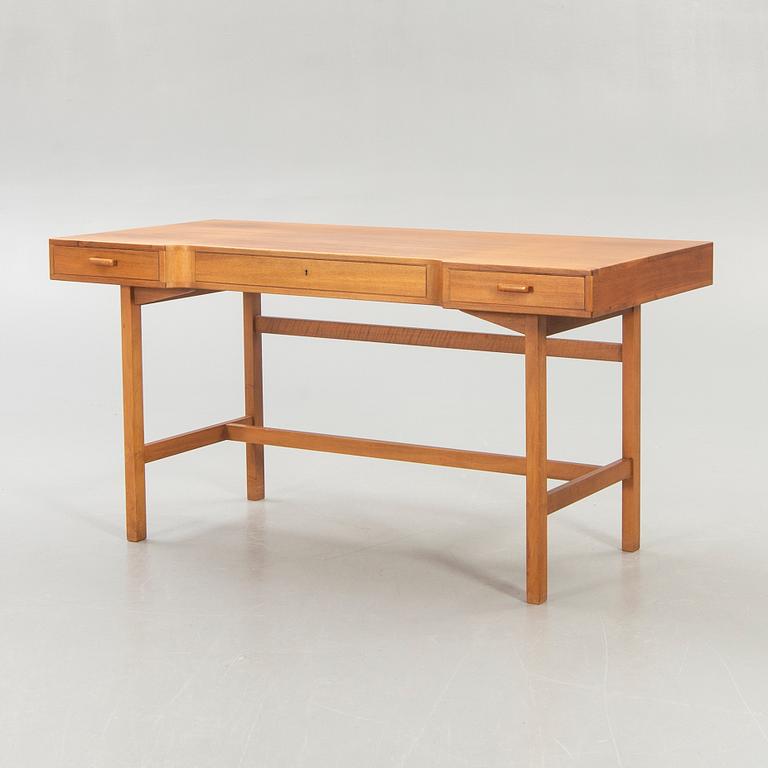 Desk, walnut, 1960s.