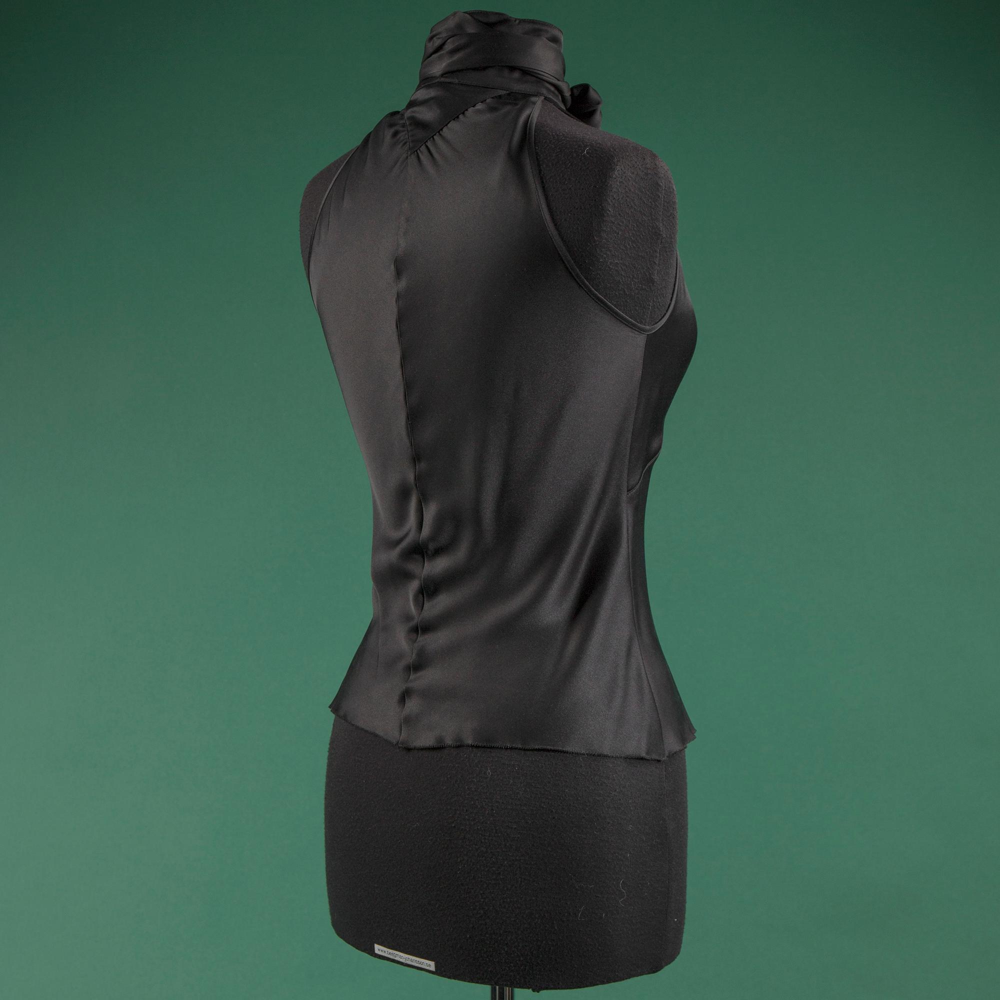 TOP, Chanel, size 36, 2006.