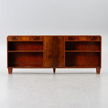 Bokhylla, modell 138, Axel Ståhls Möbelfabriks AB, Vimmerby, 1930/40-tal.