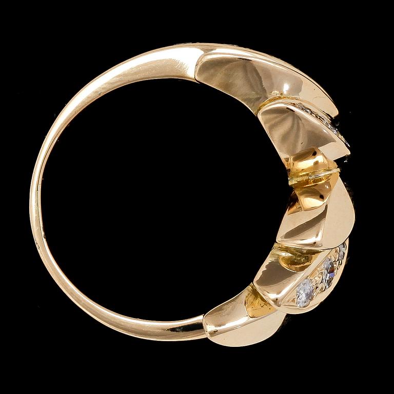 RING, brilliant cut diamonds, tot. 0.31 cts.