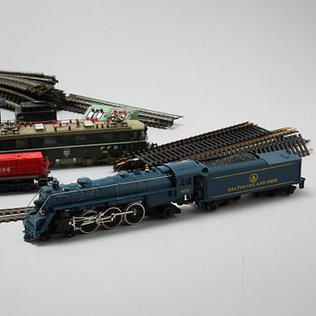 Model trains with rail from Fleishmann, Märkling and Mantua, 20th century.