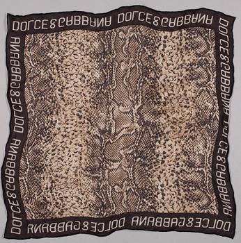 SCARF, Dolce & Gabbana.