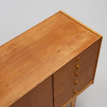 Yngvar Sandström, Sideboard, "Tokyo", ur Trivia-serien, Nordiska Kompaniet, 1900-talets andra hälft.