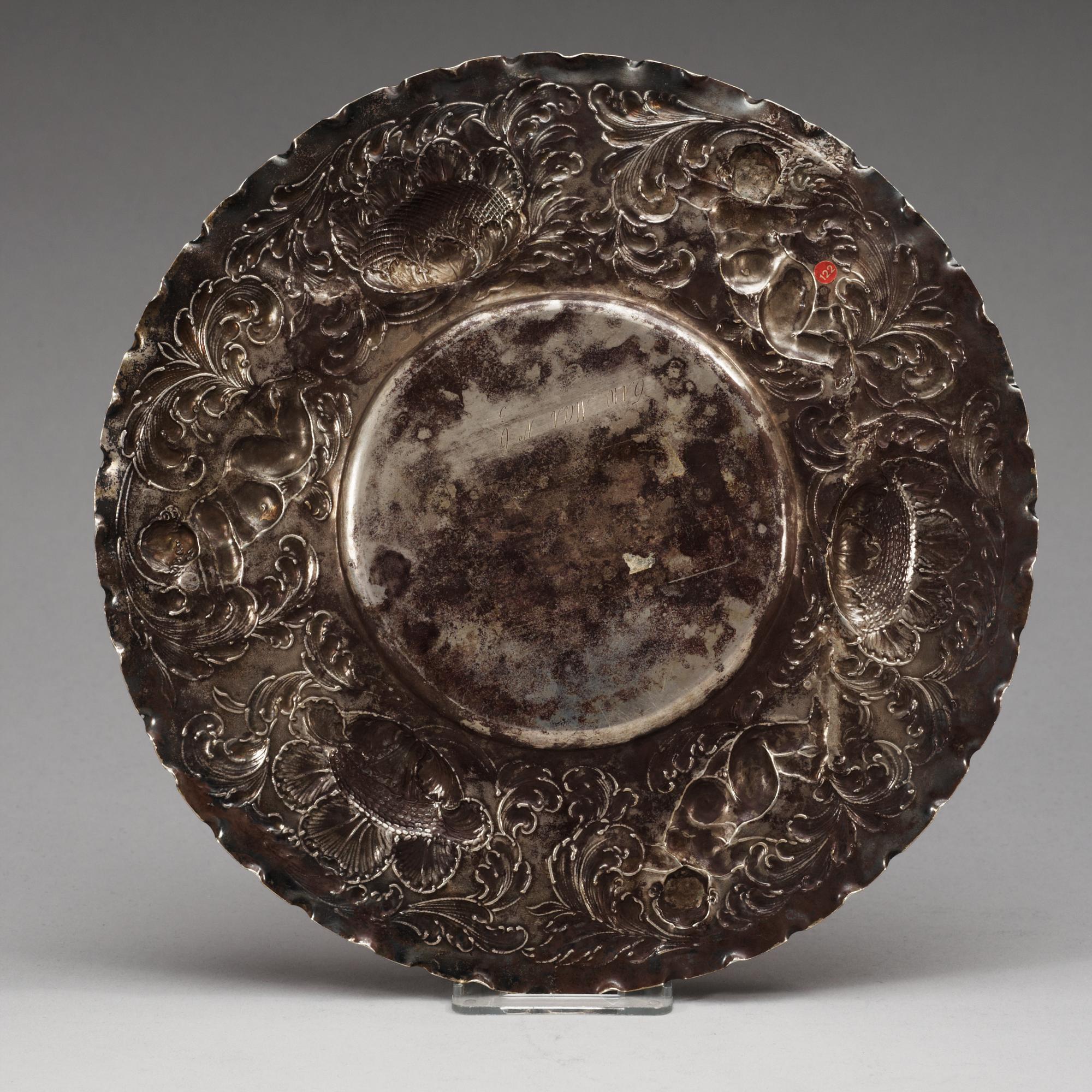 PRESENTERFAT, av Heinrich Eickhoff, Hamburg -1698-1700. Barock.