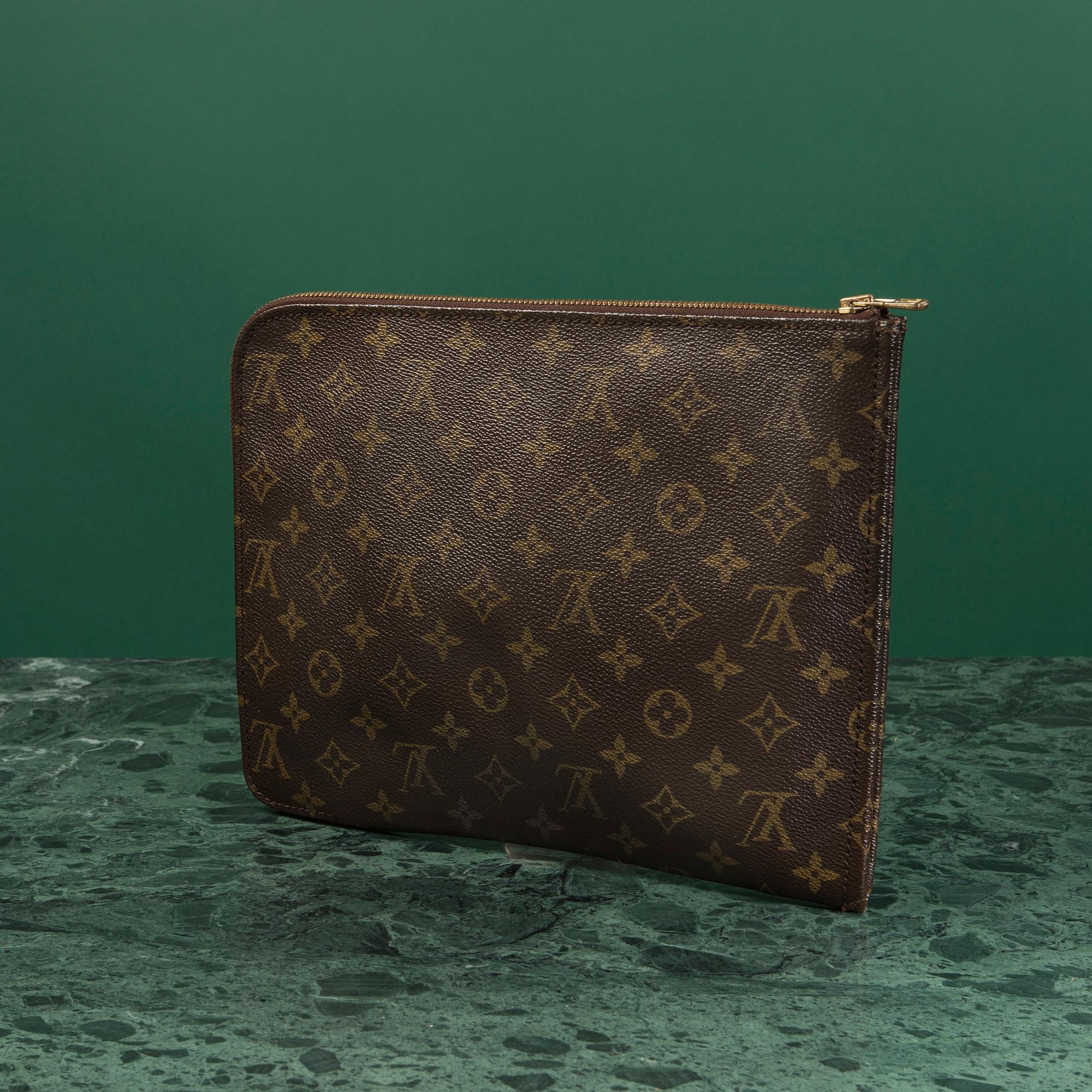 A "Pochette Documents" by  LOUIS VUITTON.