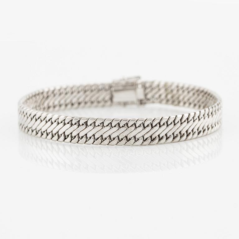 Bracelet 18K white gold.