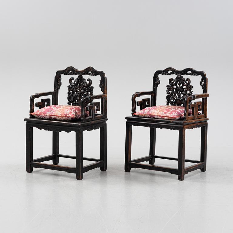 A pair of Chinese chairs, Qing dynasty, 19th Century.