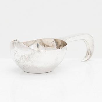 A silver covsh, Saint Petersburg 1908-26. Unidentified master.