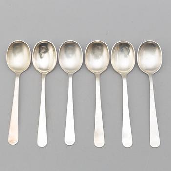 Wiwen Nilsson, a set of 32 pcs of luncheon silver flatware, Lund, Sweden 1956-69.