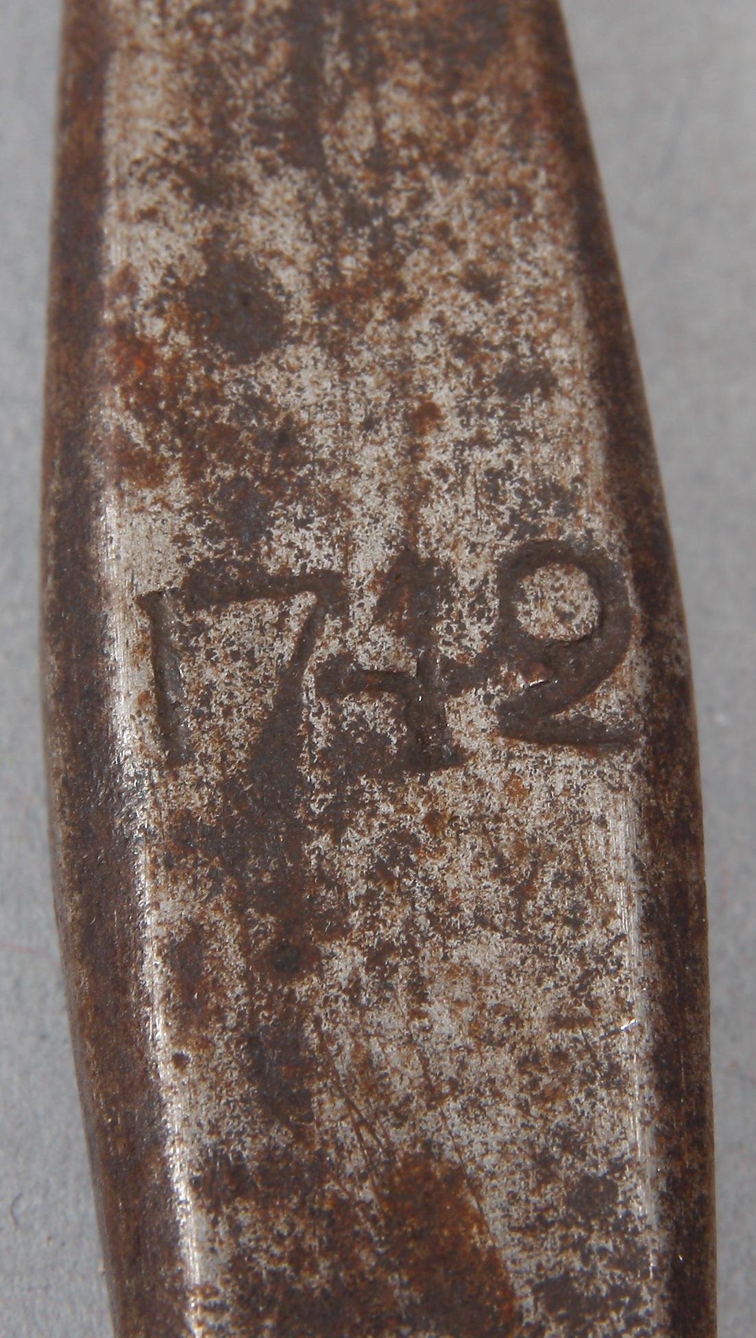 MÅTTSTOCK, järn, märkt ALN, dat 1742.