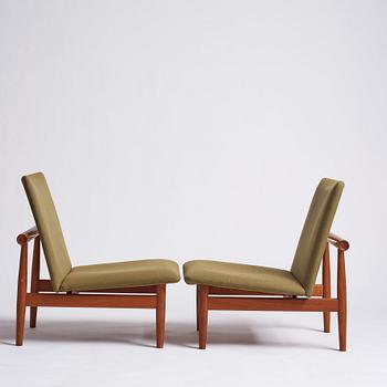 Finn Juhl, a par of 'Japan' (FD-137) easy chairs, France & Son, Denmark 1960s.