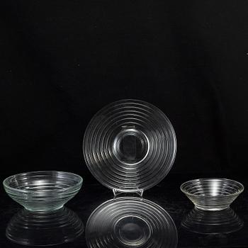 AINO AALTO, a 19-piece part 'Bölgeblick' glass service, Karhula, Finland, 1930-40's.