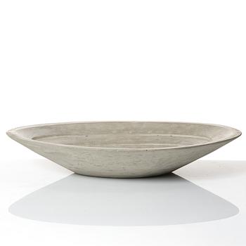 Stina Lindholm, a concrete dish, Skulpturfabriken, Sweden.