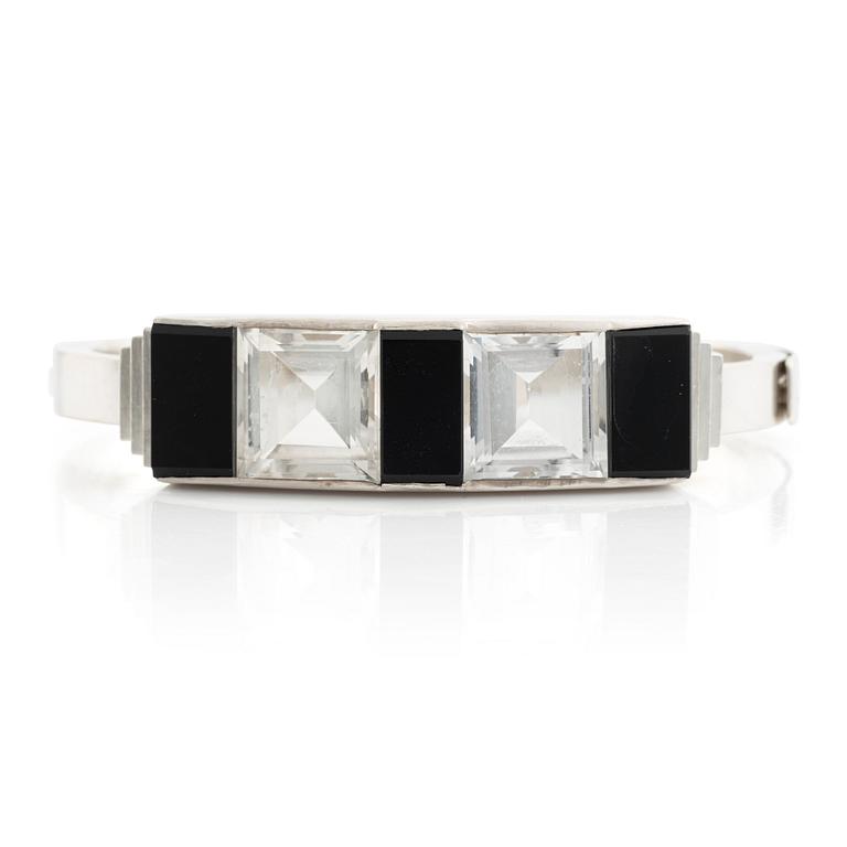 Wiwen Nilsson, armring sterlingsilver med trappslipad bergkristall och onyx, Lund 1935.