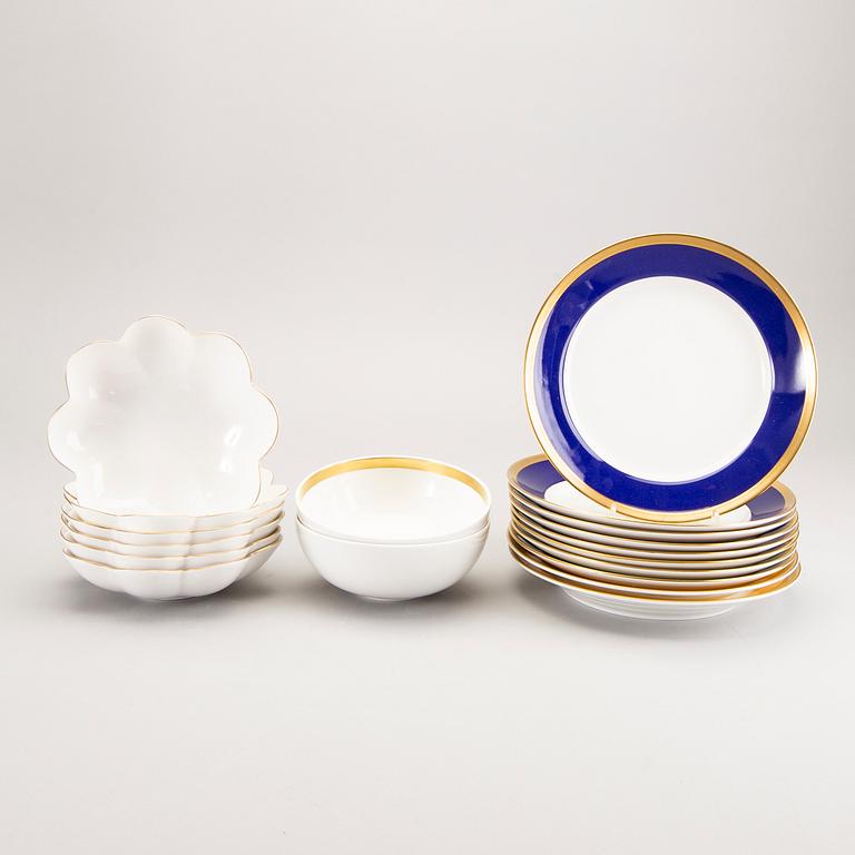 Karin Björquist, a set of 18 pcs of Nobelservisen Rörstrand porcelain later part of the 20th century.