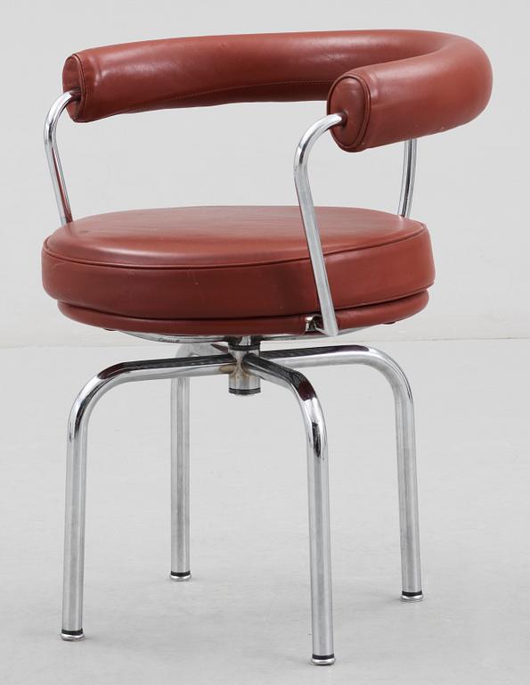 LE CORBUSIER, stol "LC 7", Cassina, Italien.