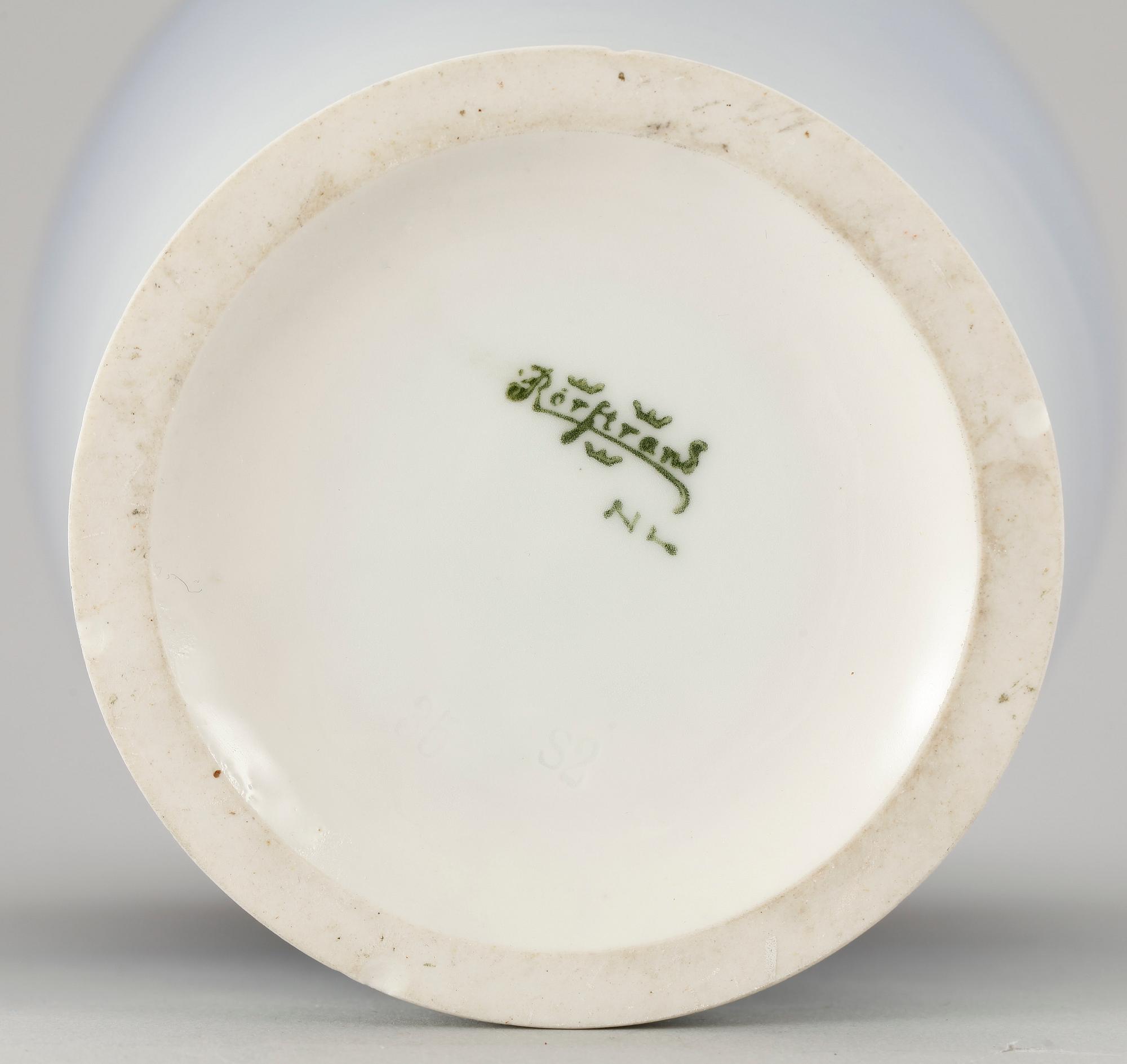 VAS, porslin, Nils Lundström, Rörstrand.