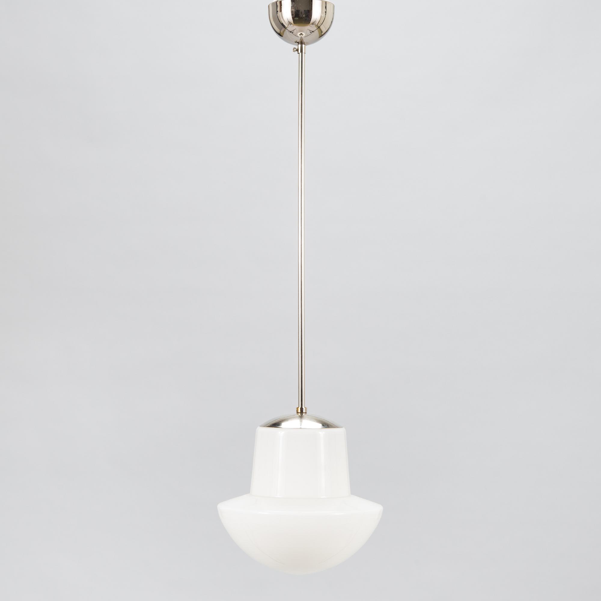 Paavo Tynell, taklampa, modell 1602/1673, Idman 1900-talets mitt.