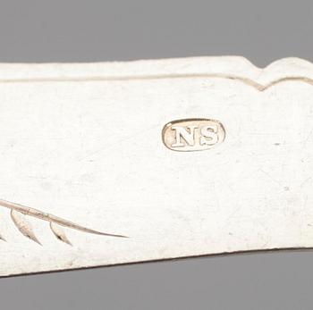 TEGLASHÅLLARE, 2 st, silver/alpacka, samt FISKBESTICK 5+5 st, nysilver.