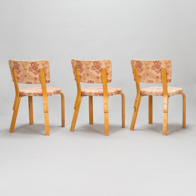 Alvar Aalto, tuoleja, 3 kpl, malli 63 O.Y. Huonekalu- ja Rakennustyötehdas A.B. 1900-luvun puoliväli.