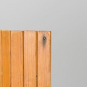 Alvar Aalto, a late 20th century '100' folding screen for O.Y. Huonekalu- ja Rakennustyötehdas A.B.