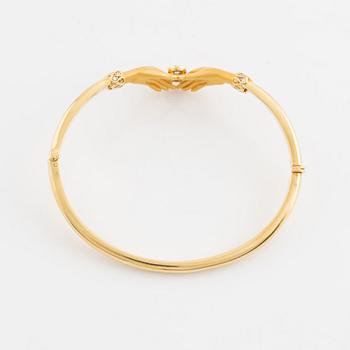 Carrera y Carrera, armring 18K guld i form av händer med briljantslipade diamanter.