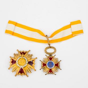 ORDER OF ISABELLA THE CATHOLIC, 2 delar, halskors, kraschan, Spanien.