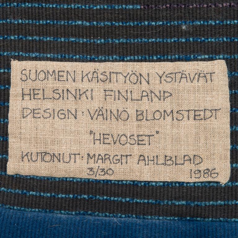 VÄINÖ BLOMSTEDT, ryijy,  Suomen käsityön ystävät. Noin 240x133 cm.