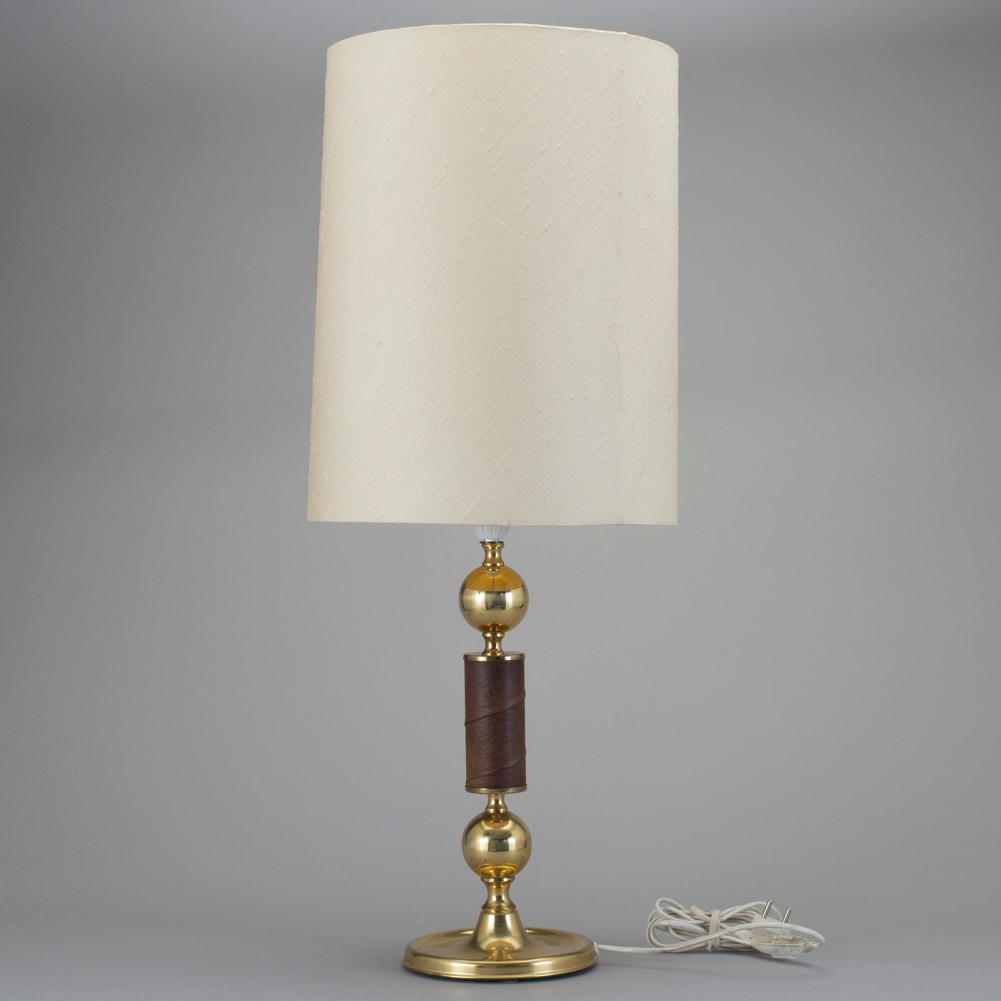 BORDSLAMPA, 1900-talets mitt.
