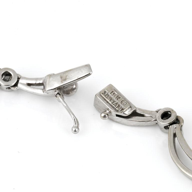 HALSBAND, med briljantslipade diamanter, totalt ca 6,58 ct.