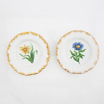 Side plates 30+11 pcs 19th century second half, porcelain.