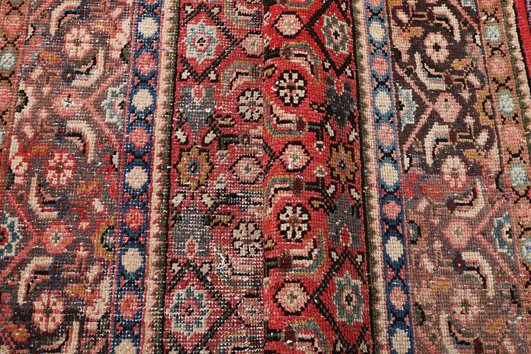 Matta, Persisk, vintage design, ca. 295 x 198 cm.