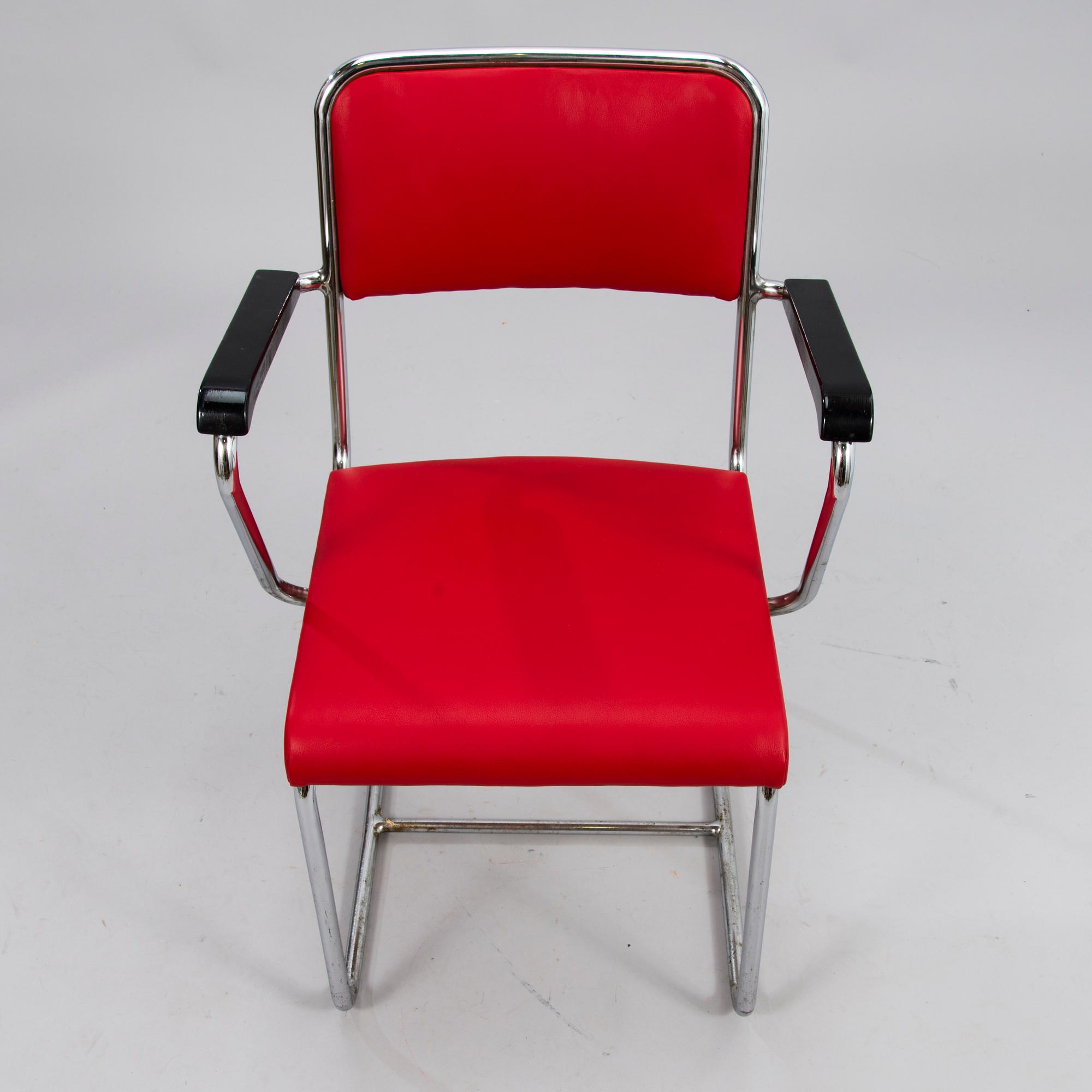 A 1930/1940's 'TU-228' arm chair for Heteka Finland.