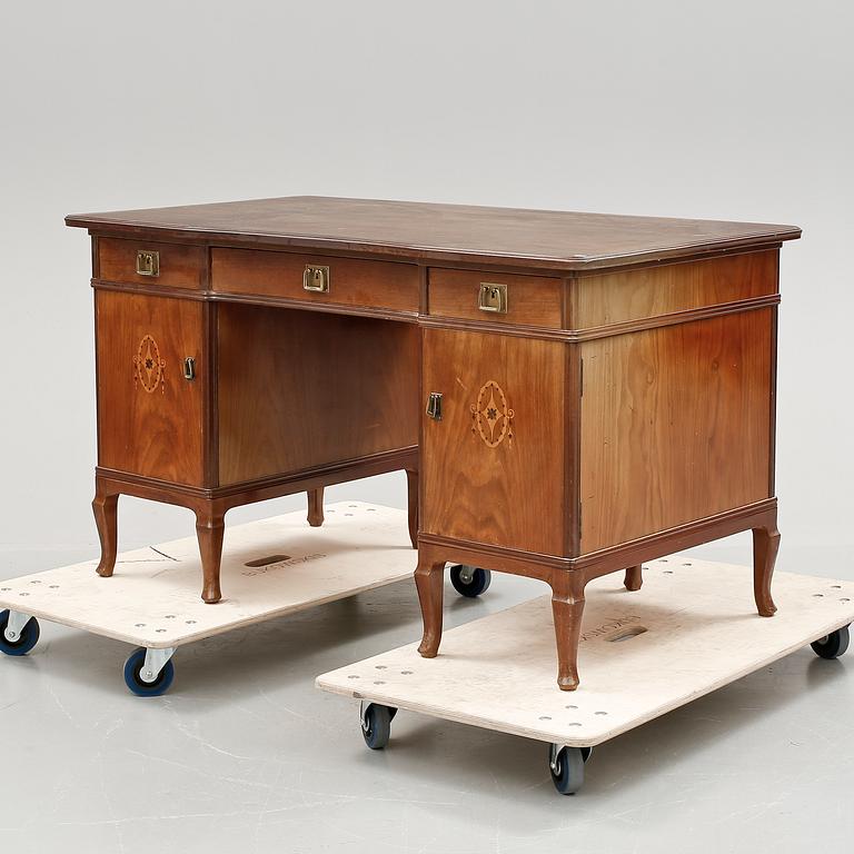 SKRIVBORD, 1920-tal.